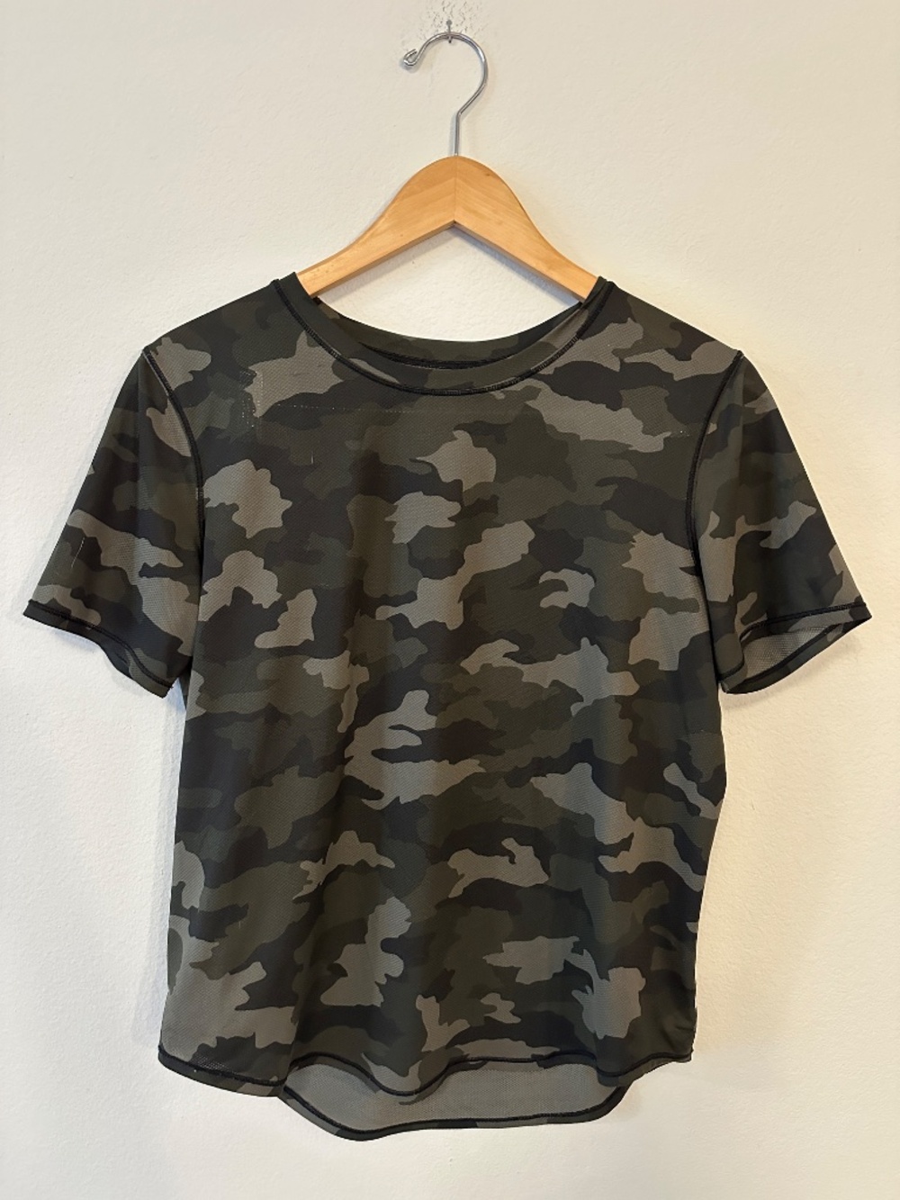 Lululemon Miles Ahead Camo Mesh Running Shirt Green Black Women's Size Unknown